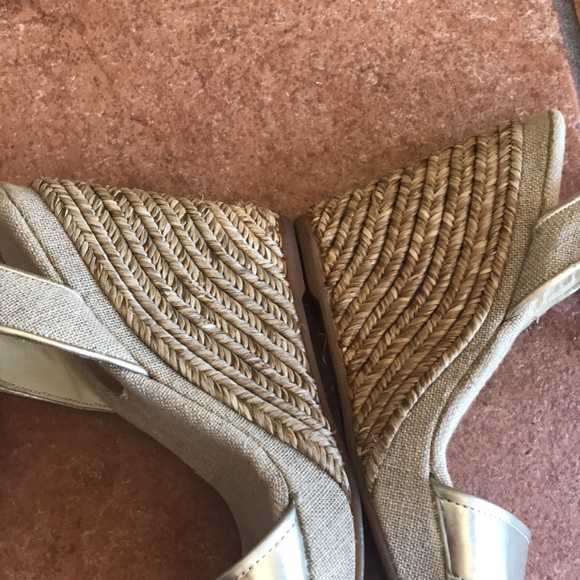 Maypol gray metallic wedge heel sandals shoes size 38 - Picture 15 of 16